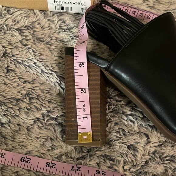 Francesca’s Black Peep Toe Heels in Size 7.5 - Block heel super cool shoes! - Picture 12 of 12